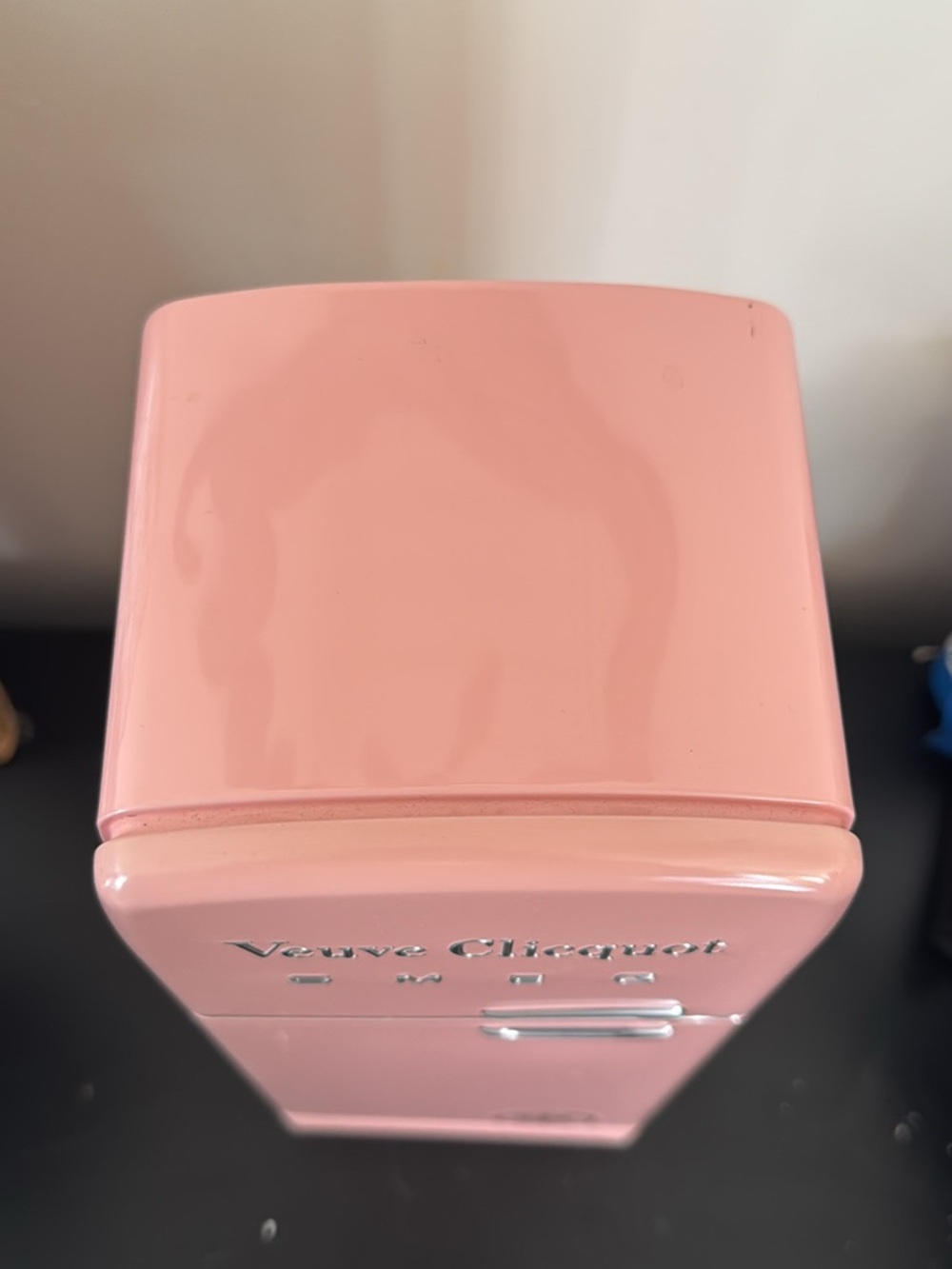 RARE Pink Veuve Clicquot Smeg Fridge Cooler - Picture 7 of 8